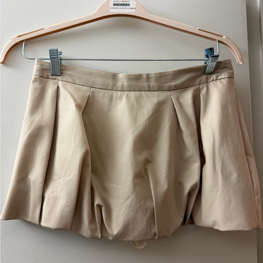 Zara Beige Pleated Skirt